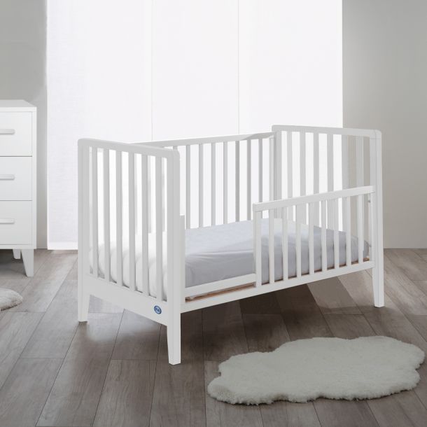 Βρεφικό Σετ PALI Win Bianco με λίκνο(90χ73cm), κρεβάτι(133x73cm), στρώματα και προστατευτικό κάγκελο ή προίκα