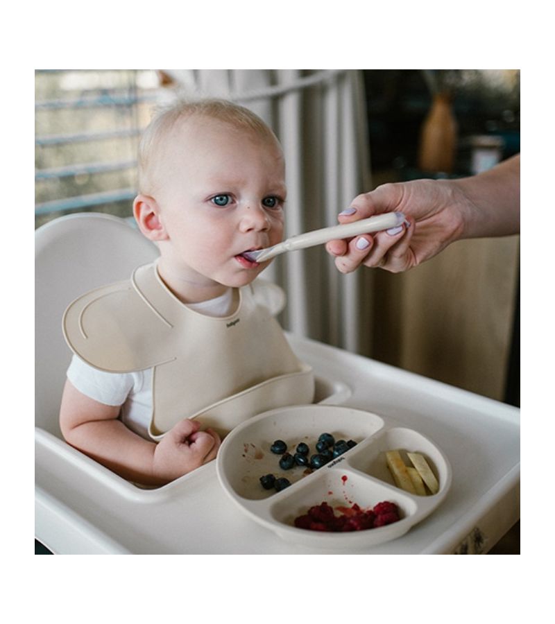 Πιάτο σιλικόνης BABYONO με βεντούζες και χωρίσματα Μπεζ BN1482/04
