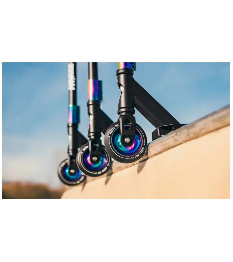 Lionelo Whizz Παιδικό Πατίνι Neo Black Carbon Multicolor