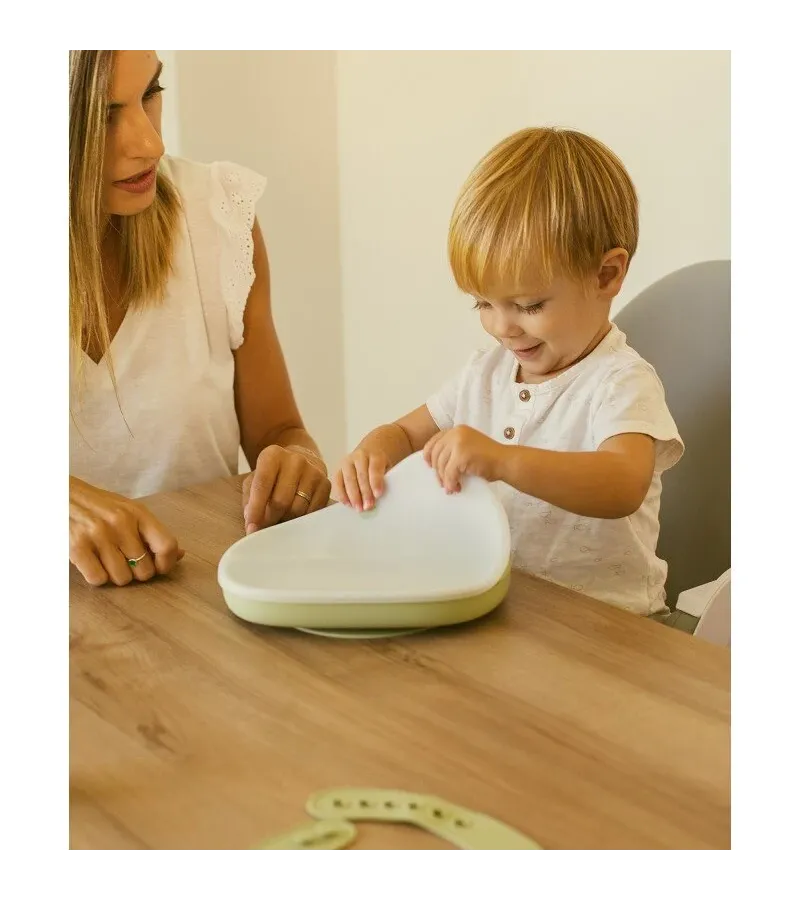 Interbaby Αντιολισθητικό Πιάτο Σιλικόνης Με Θήκες Και Καπάκι Blue Grey