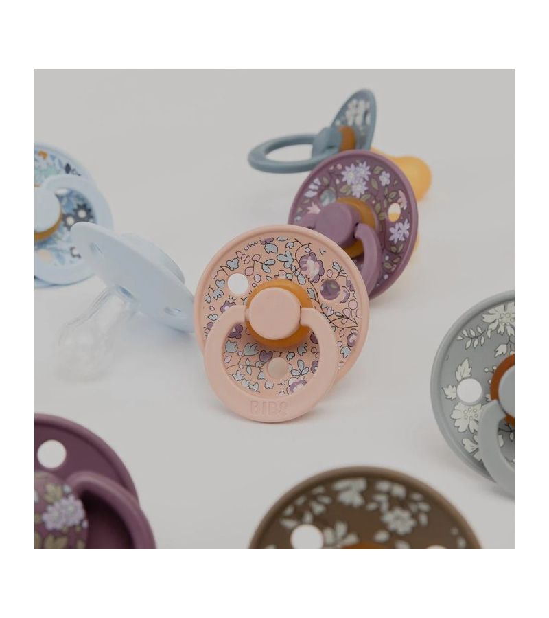 Πιπίλες BIBS x LIBERTY 2τμχ Latex Strawberries and Cream - Ivory 6+ μηνών 12019102