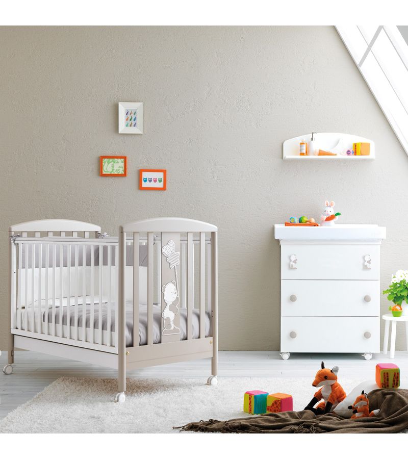 Ολοκληρωμένο βρεφικό δωμάτιo PALI Orsetto Tortora με μπανάκι-αλλαξιέρα και προίκα κούνιας +<b>ΔΩΡΟ</b> ΣΤΡΩΜΑ