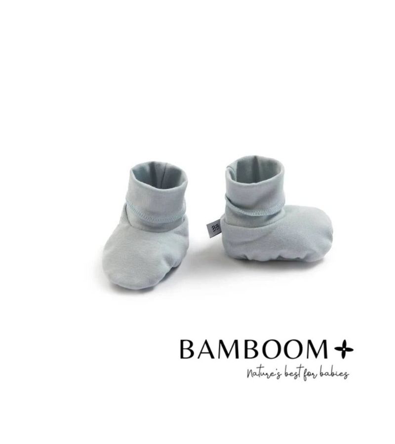 Βρεφικά καλτσοπαντοφλάκια για νεογέννητο από ύφασμα μπαμπού BAMBOOM Light Blue 108-03